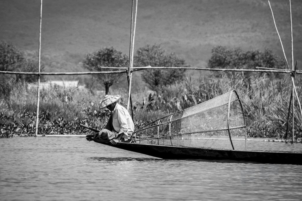 Fischer auf seinem Boot