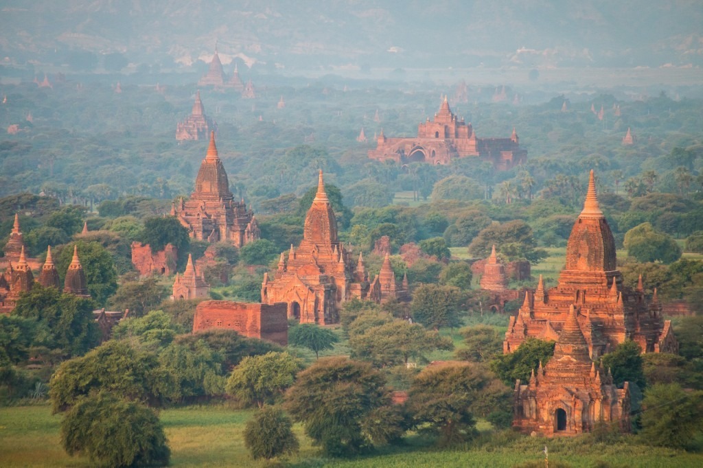 Bagan im Morgenlicht